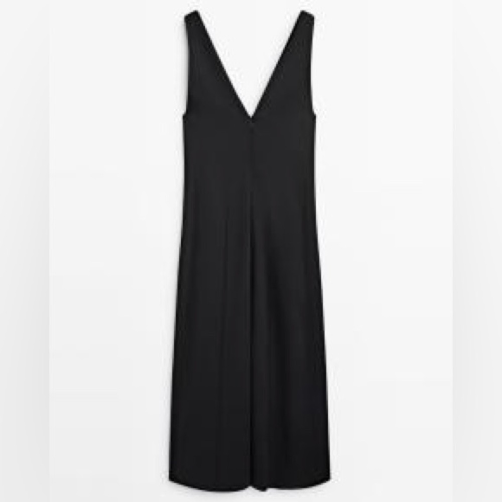 Classy Black V-neck Midi Dress with Straps size M